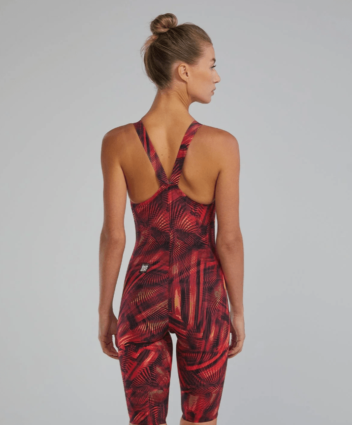 TYR Avictor 2.0 Helux Closed Back Technical Suit - East Valley Sports